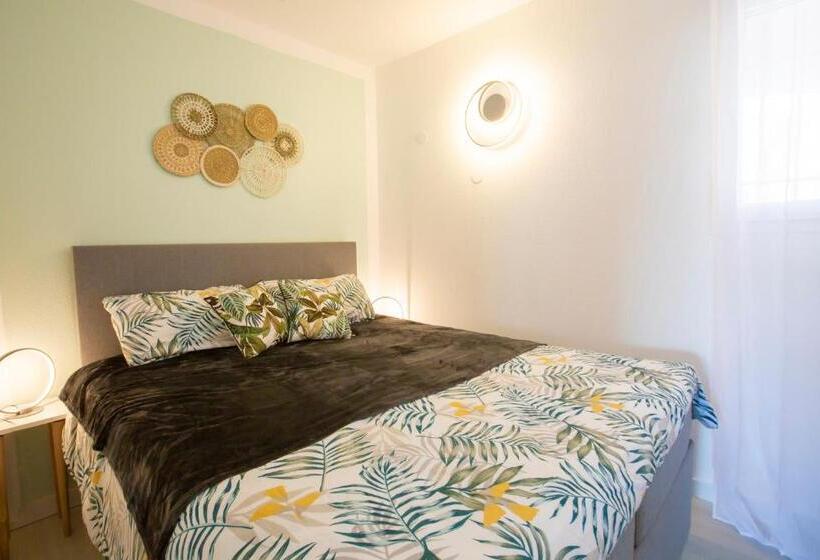 La Vie Est Belle   Refait à Neuf