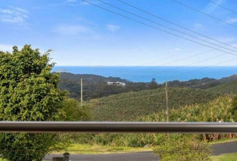 Ocean View Oasis, Coffs Harbour
