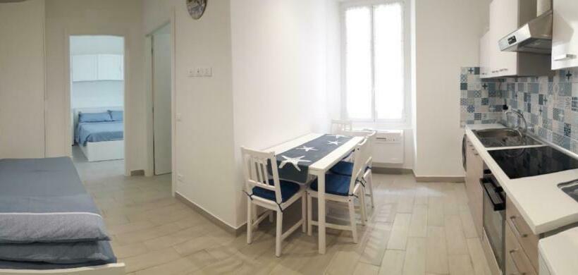 Lamberti Beach Apartment 150 M From The Sea Just Renewed Wifi