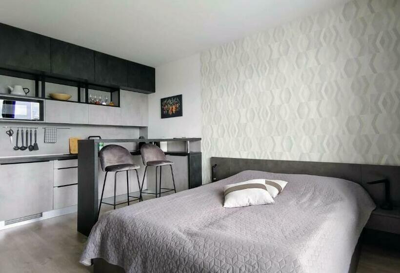 Sunset Studio Apartment
