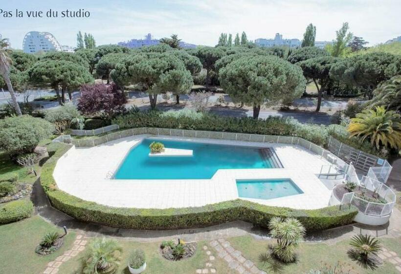 Blue Sky La Grande Motte Studio Pool 5min Beach Queensizebed Wifi