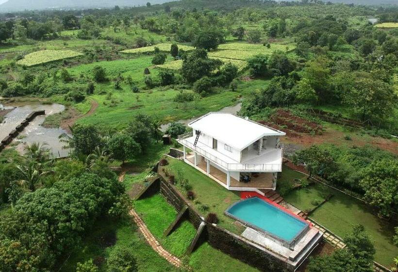 Aqua & Sage By Stayvista Riverside Villa With Pool & Terrace