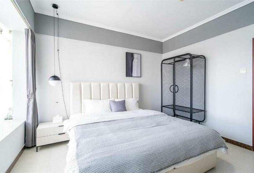 Locals Apartment House 20