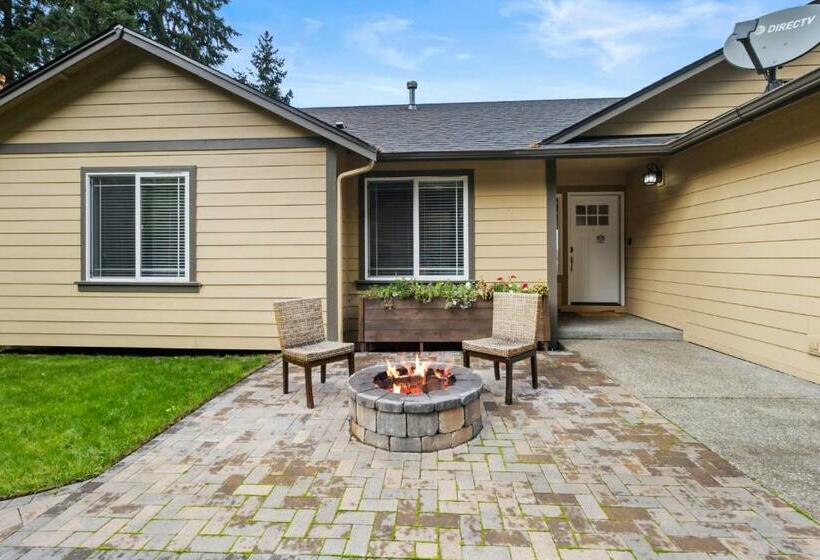 Honeyhomes Spectacular View Home With Amenities