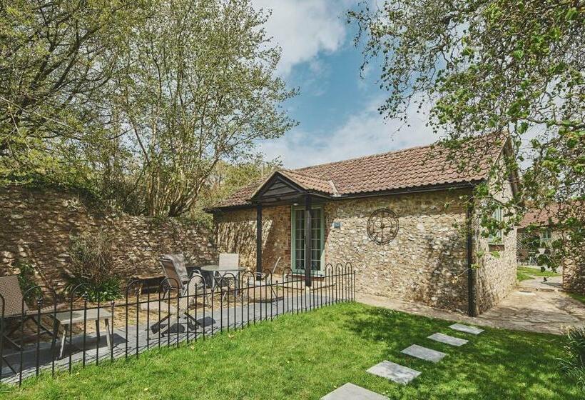 Harcombe Cottage