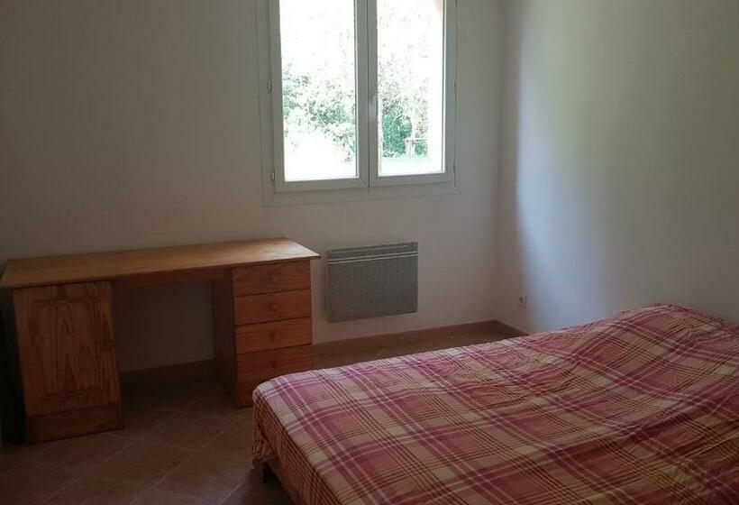 Rez De Villa