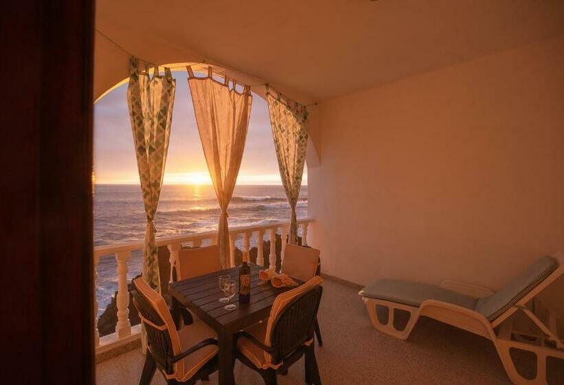 Apartamentos Con Vistas Al Mar En El Remo