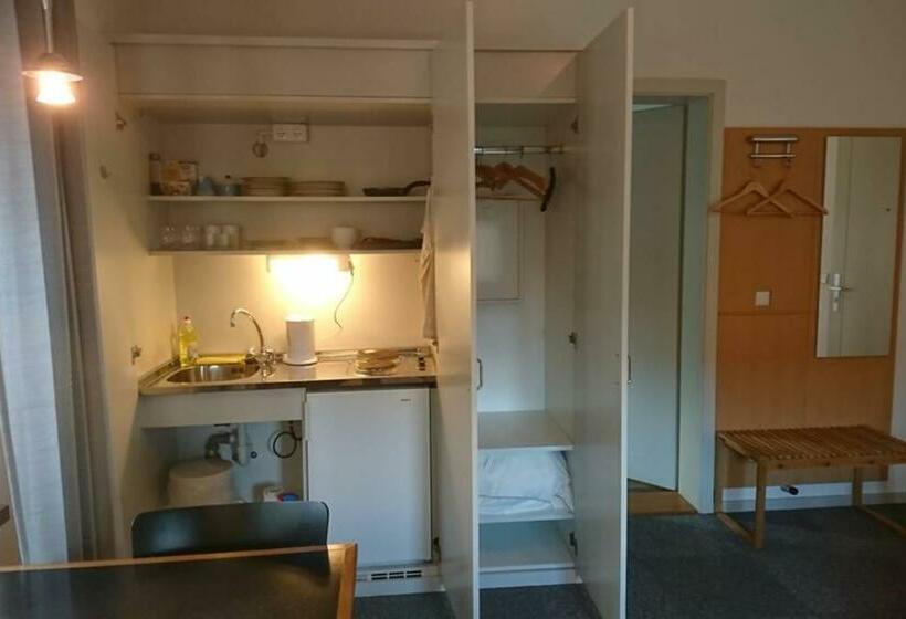 Studio In Architeken Villa In Theaternähe