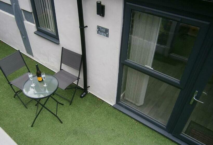 The Barn   Ilkeston  Close To M1 A52 Long Eaton   Nottingham   Derbyshire   400mbs Wifi!