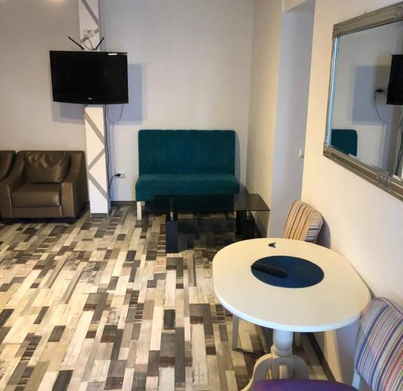 The Vintage   Wonderful Apartment In Best Location