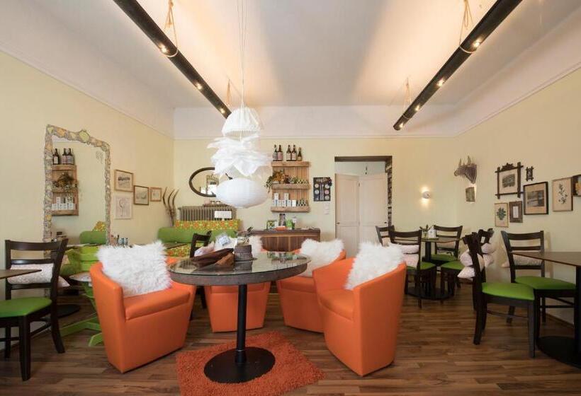 Girbl Bio Apartments   Lifestyle