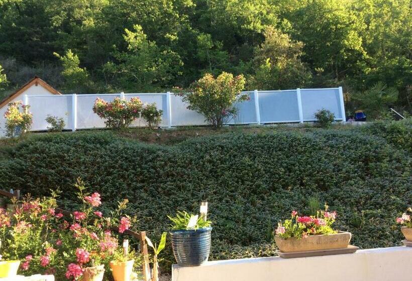 Gite Des Teilles