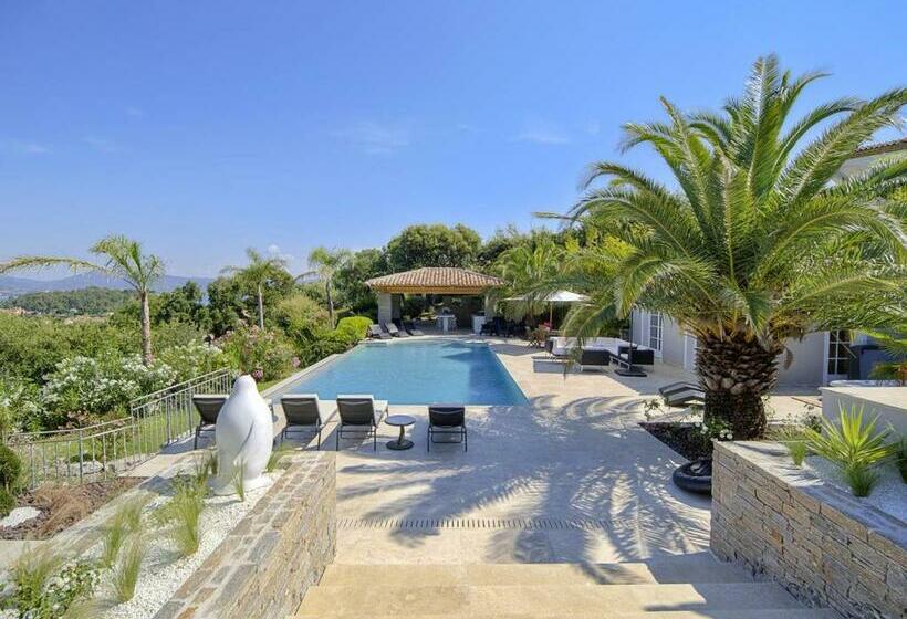 Villa Orchard