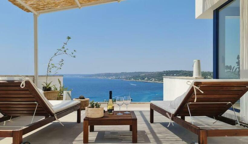 Bona Vitae Attico Vista Mare Castro