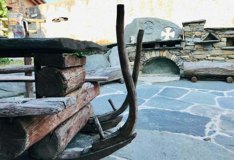Ca  Di Nobi Podio Val Maira
