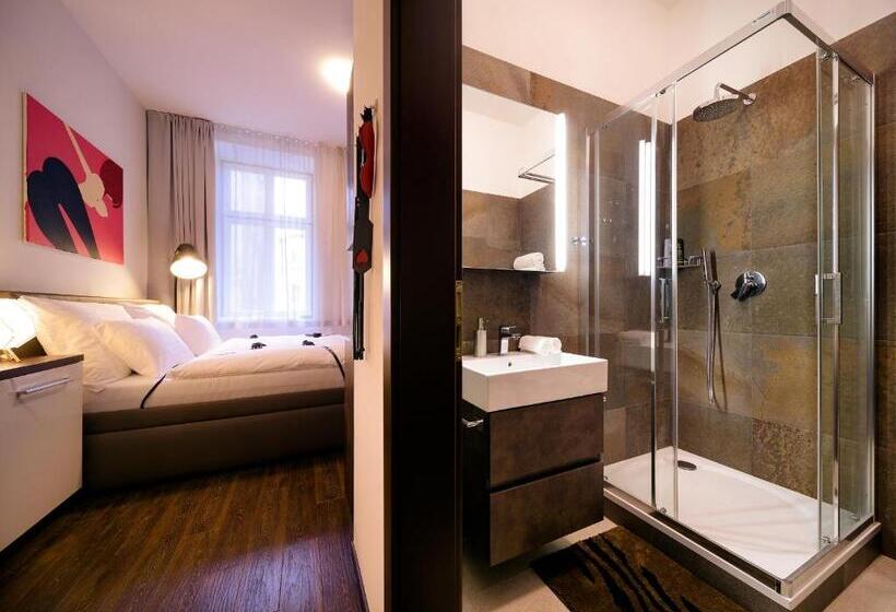 Fifty Shades Of Gray Studio, City Center