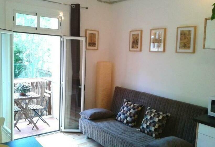 Lovely Double Apartment Sagrada Familia