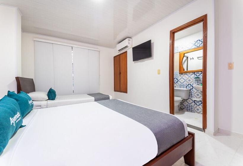 هتل Alferez Del Llano