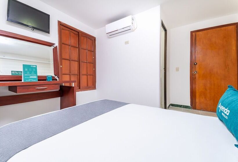 هتل Alferez Del Llano