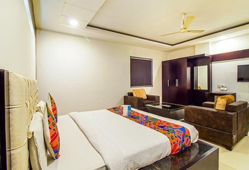 Fabhotel Transit Delhi Airport