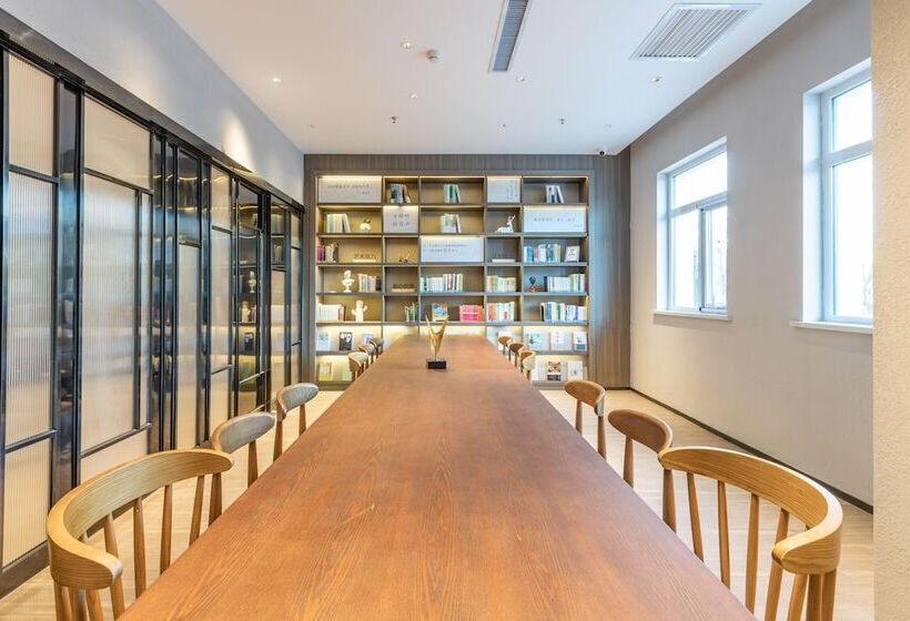 בית מלון כפרי Hanting  Tianjin Yibindao Metro Station