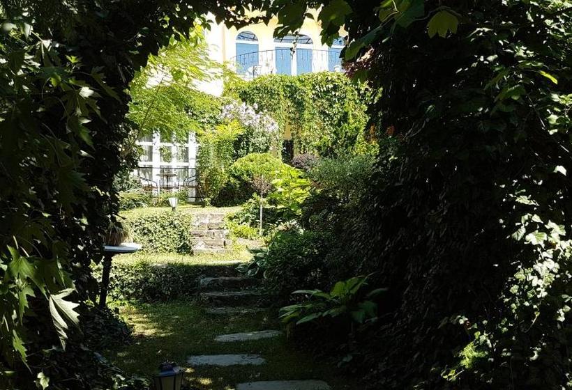 ホテル Panorama Panzio