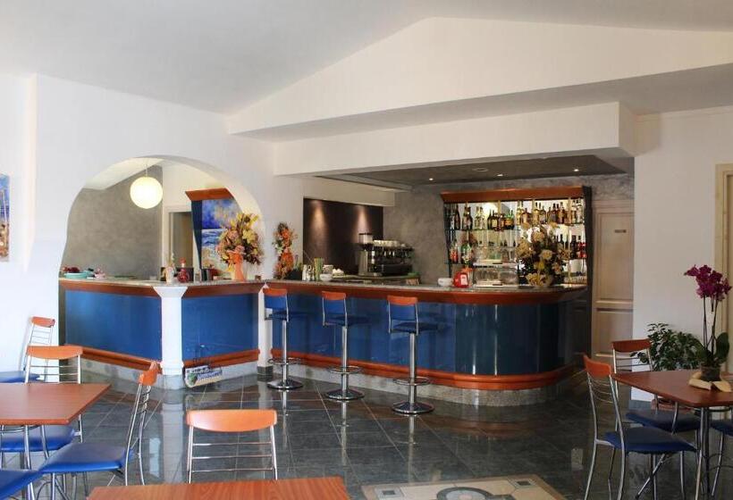 فندق Residence Corte Dei Venti
