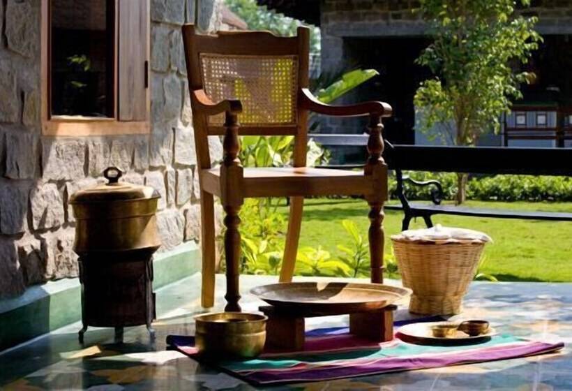 호텔 Sparsa Resort Thiruvanamalai