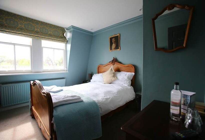 Отель The Tunbridge Wells