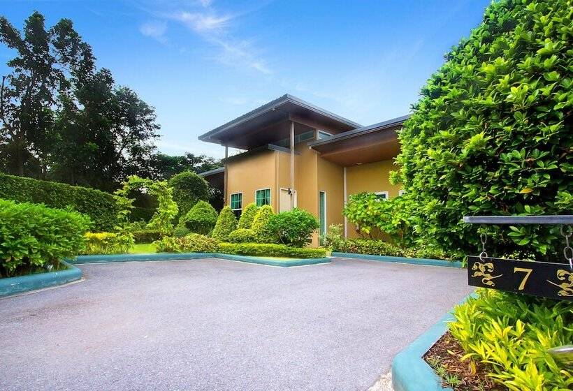 Rancho Charnvee Resort & Country Club Khaoyai