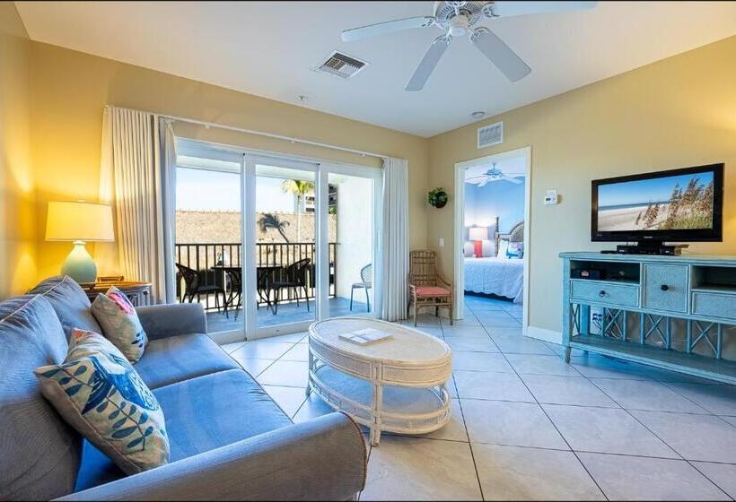 309 Harbour House At The Inn