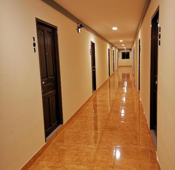 Ba Apartment Flowsuvarnabhumi
