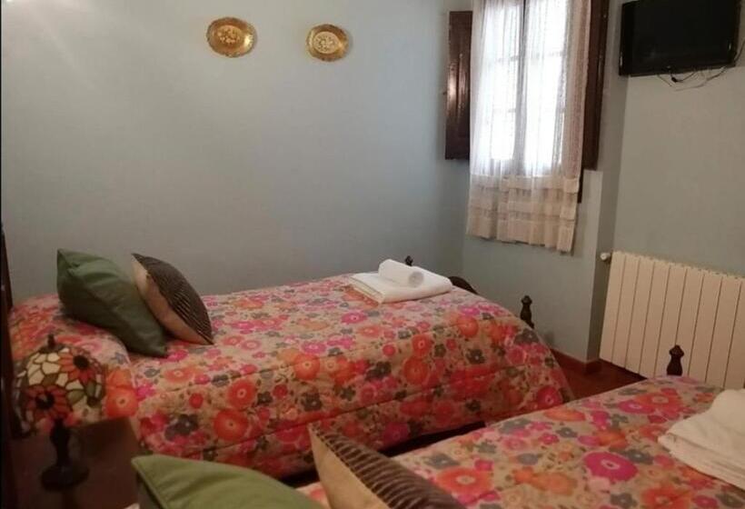 تختخواب و صبحانه Cal Pons