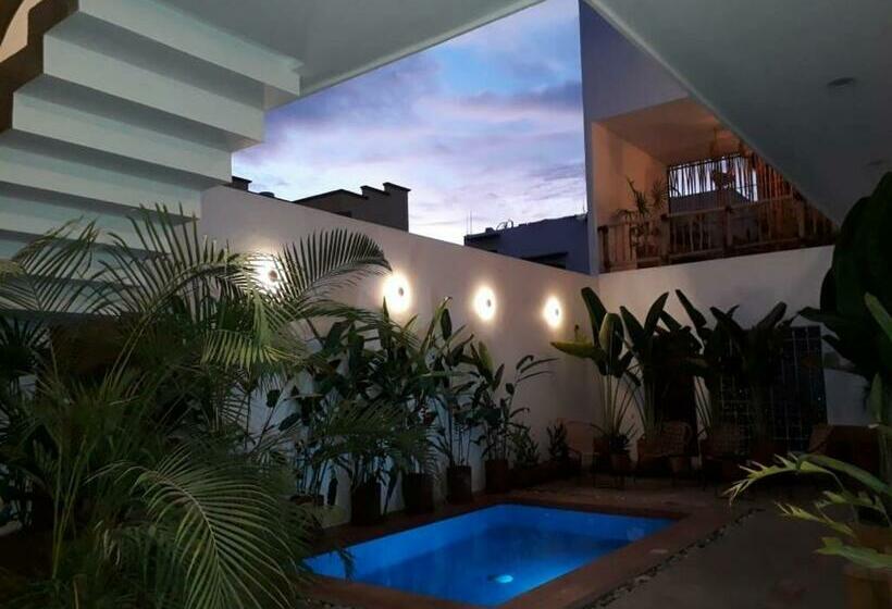 Hotel Casa Cora