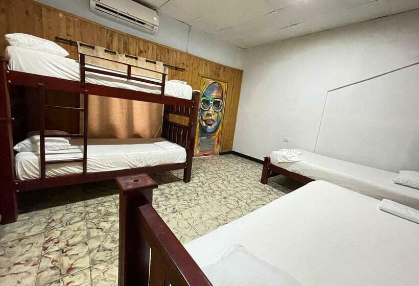 酒店 Casa Hostal Luna Llena