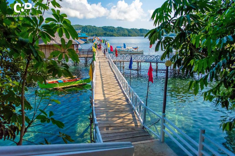 فندق Enchanted River Rock Island Resort