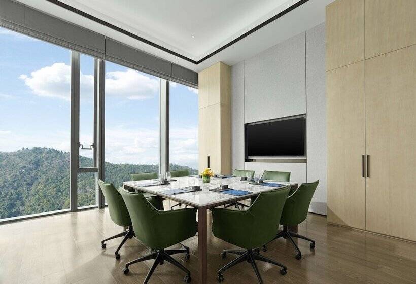 فندق Hilton Zhuji