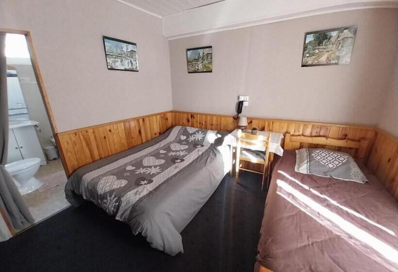 ホテル Hôtel Les Deux Cols