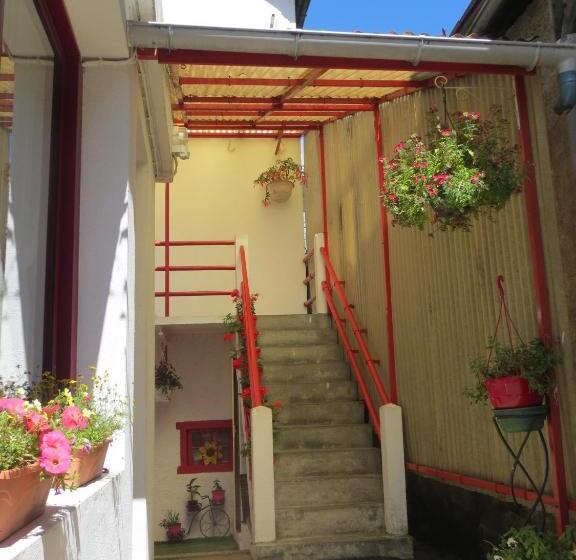 ホテル Hôtel Les Deux Cols