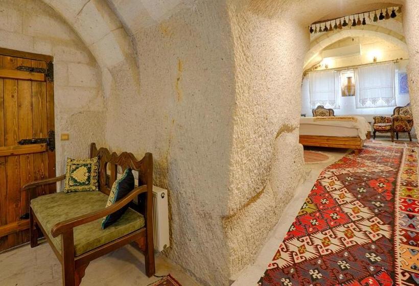هتل Tulip Cave Suites