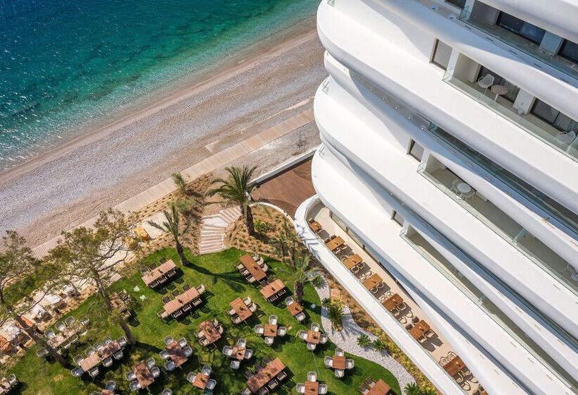 هتل Isla Brown Corinthia Resort & Spa, Curio Collection Hilton