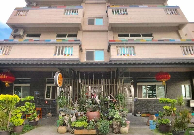 هتل Tai Chia Bed And Breakfast