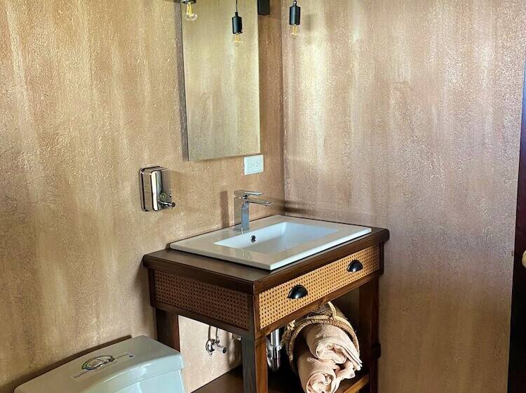 هتل Chilcabamba Lodge