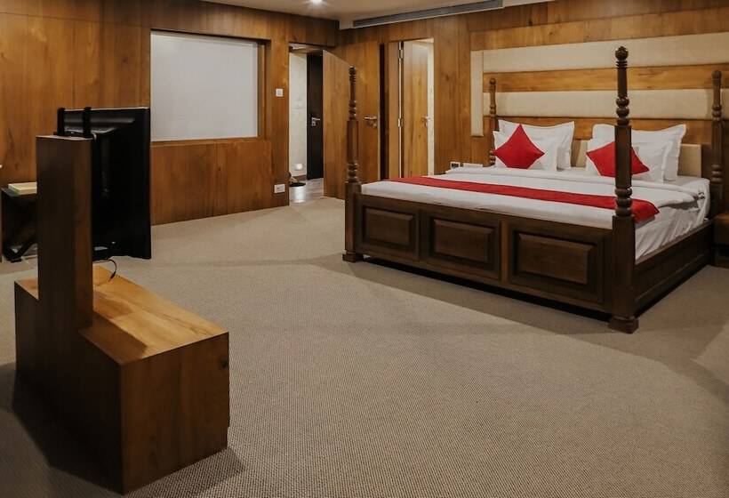酒店 Regenta Central Somnath, Bhalpara