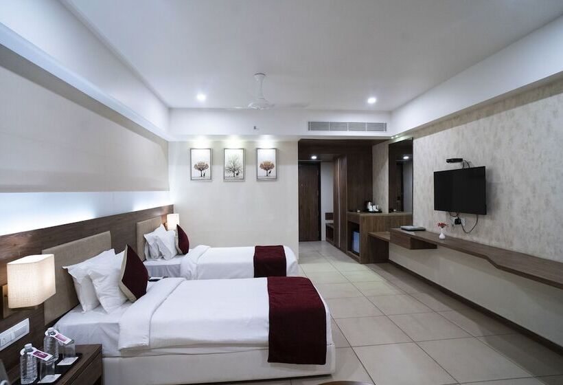 酒店 Regenta Central Somnath, Bhalpara