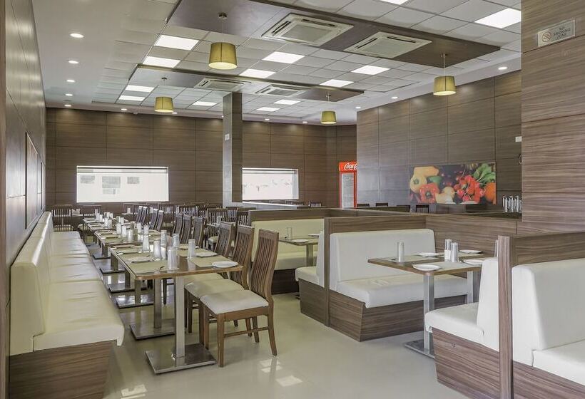 酒店 Regenta Central Somnath, Bhalpara
