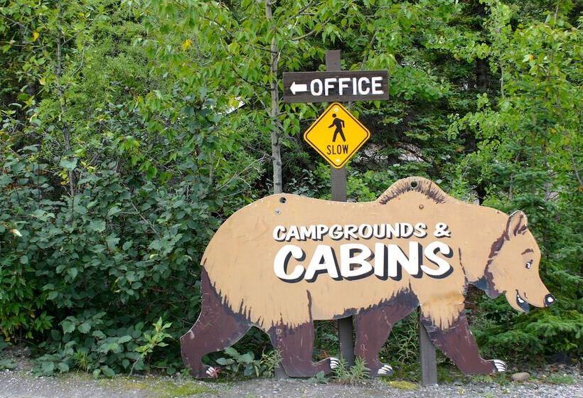 בית מלון כפרי Denali Grizzly Bear Resort