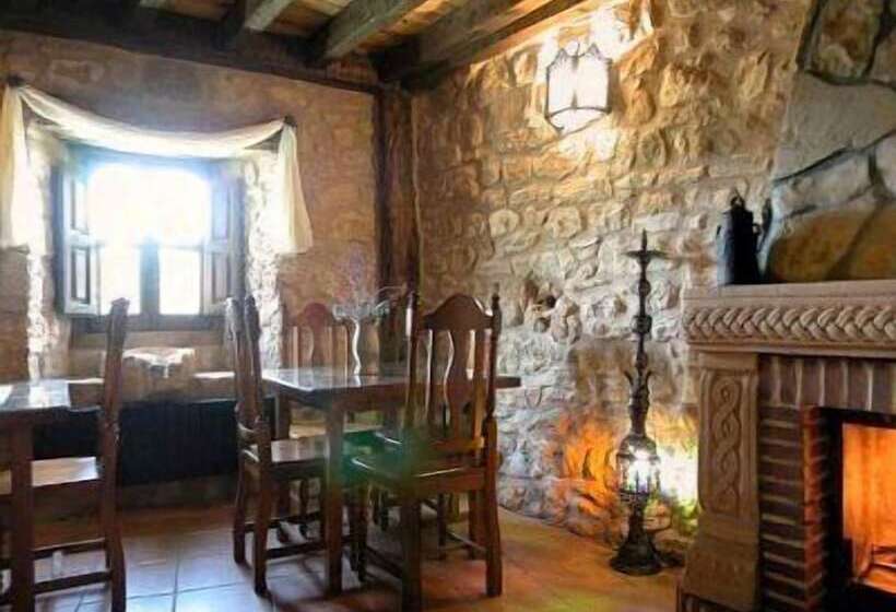 בית מלון כפרי El Mirador De Almanzor