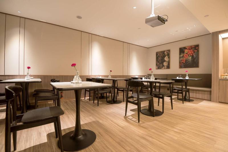 Hotel Hanting Express Yulin Developing District Branch