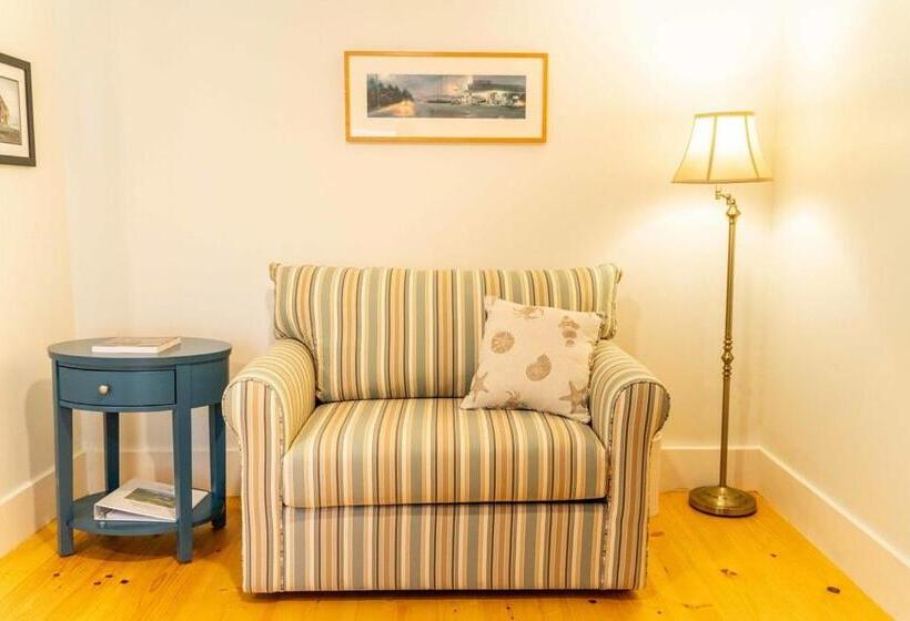 ホテル Oakland House Seaside Inn & Cottages